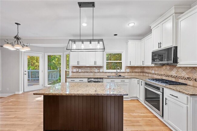 Building Photo - 3993 Ironhill Ln