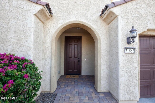 Building Photo - 21883 N 263rd Dr