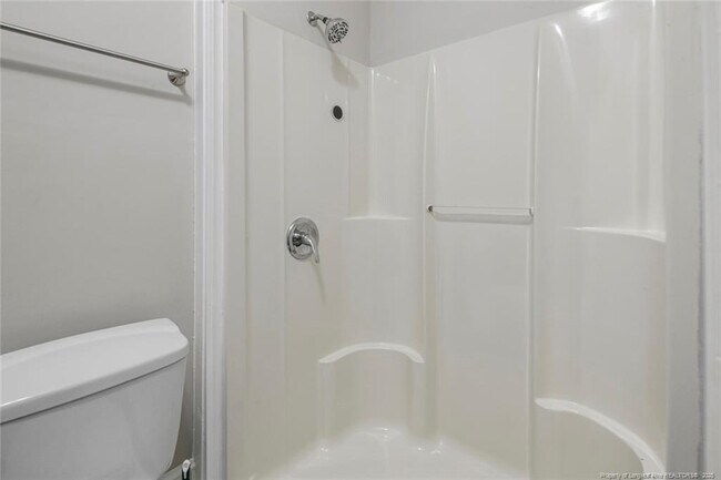 Building Photo - 106 Bluejay Ct