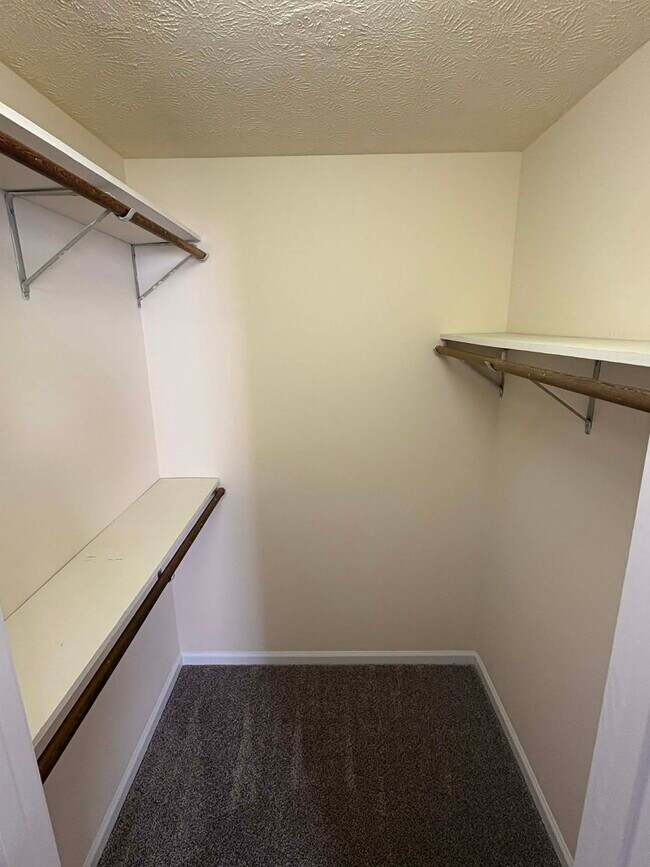 Building Photo - 1611 Flanigan Ct