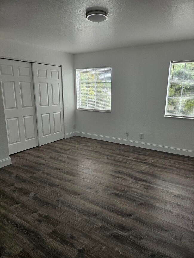 Building Photo - 1193 Colonial Palms Way