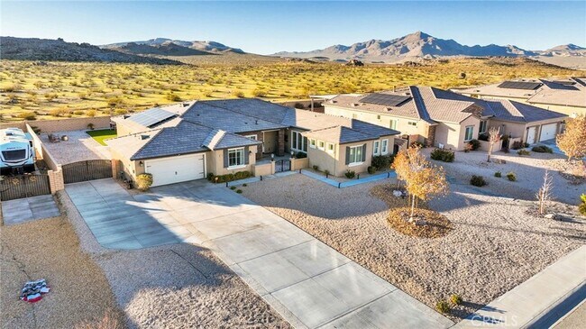 Building Photo - 17066 Takipi Rd