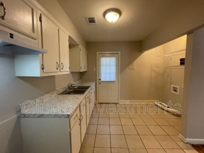 Building Photo - 4214 Given