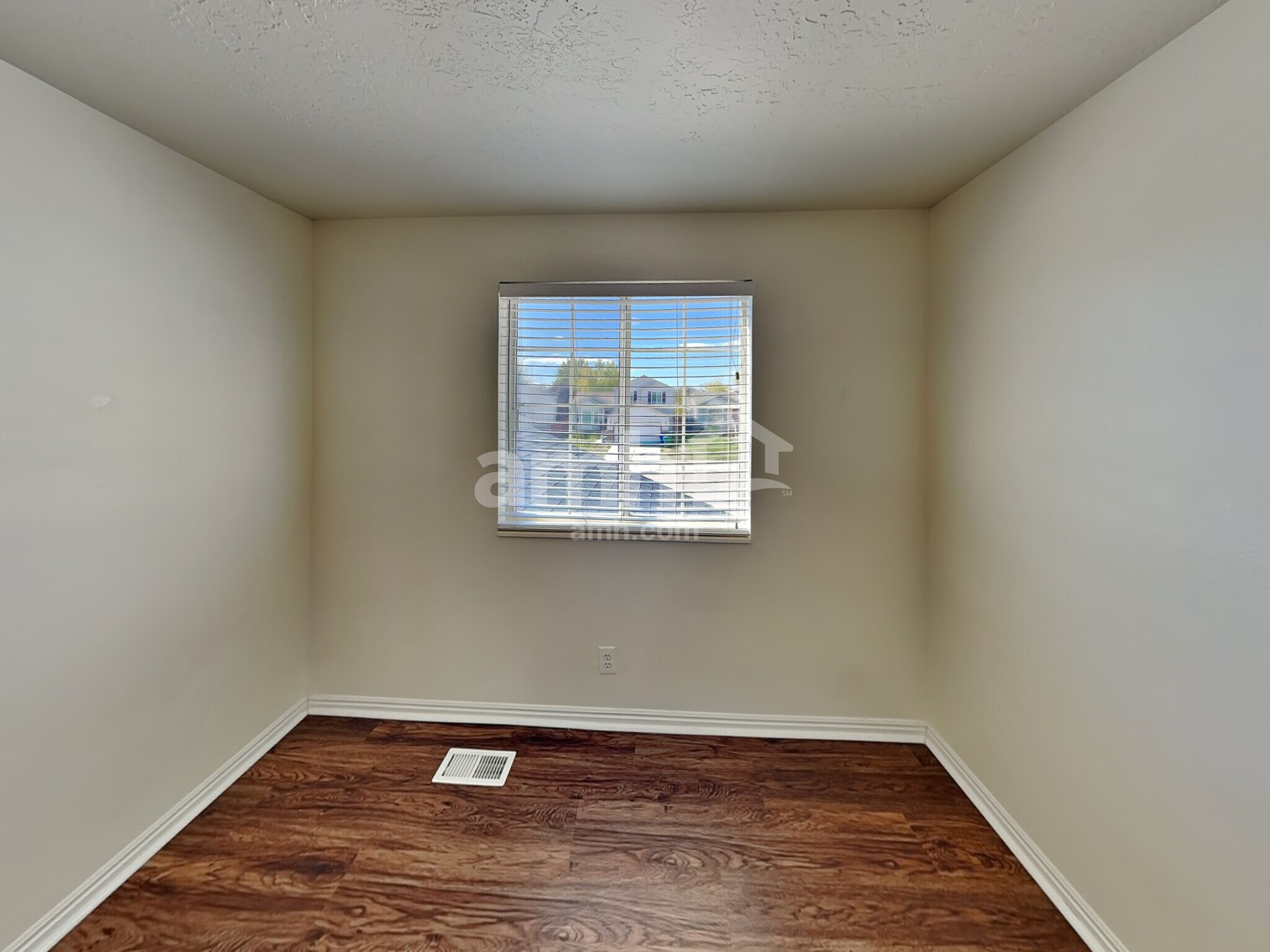 Building Photo - 5544 Lopalena Cir