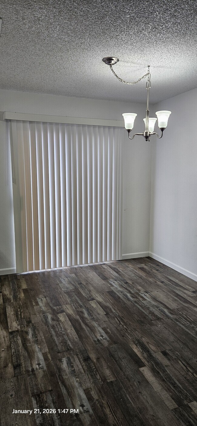 Building Photo - 2612 Huntsman Ave