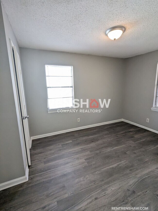 Building Photo - Classic 3/2 Home In Frayser Now Available ...