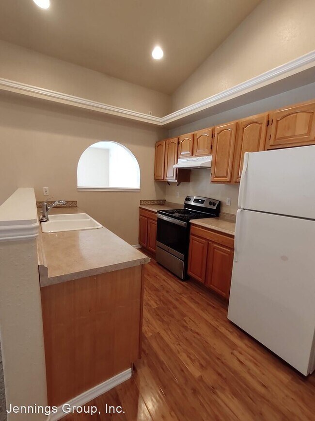 Building Photo - 4 br, 2 bath House - 5960 Geyser Peak Place