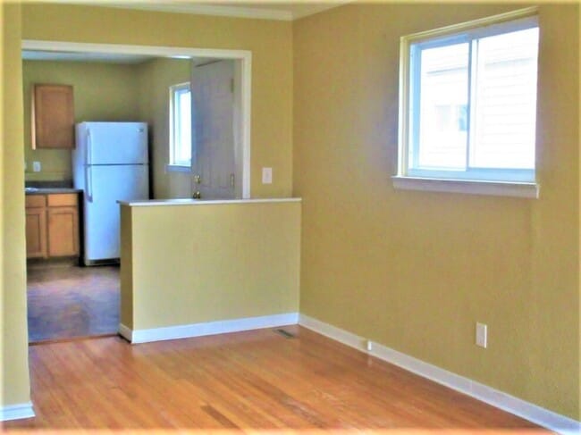 Building Photo - 4170 Weddel St