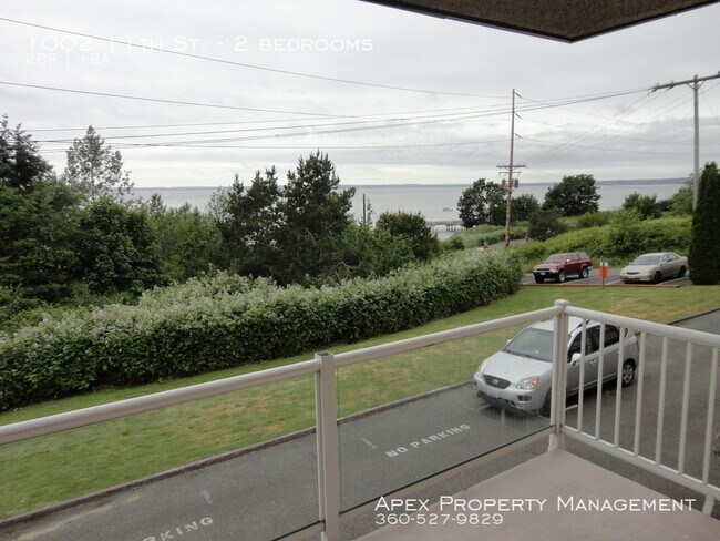 Building Photo - Island View Apartments