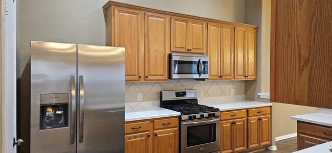 Building Photo - 18007 Melissa Springs Dr