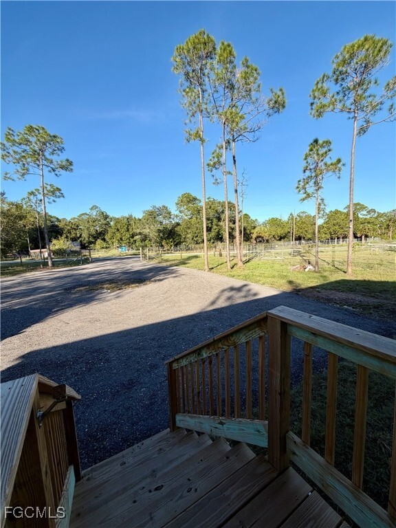 Building Photo - 105 W Marimba Cir