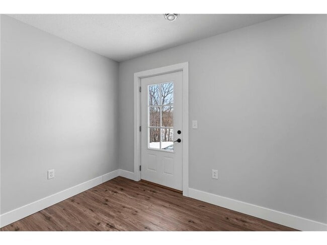 Building Photo - 1768 US-8