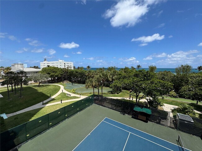 Building Photo - 1201 S Ocean Dr
