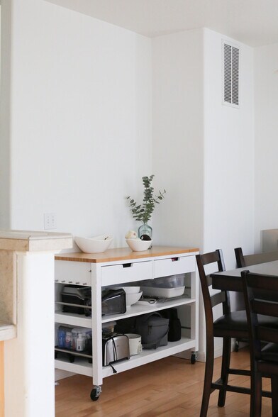 Building Photo - 15458 SW Mallard Dr