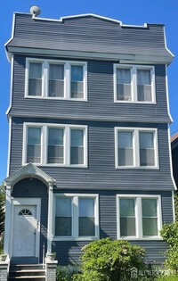 Building Photo - 205 Duncan Ave