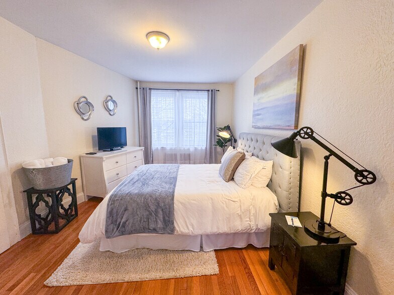 Building Photo - 90 Kilsyth Rd