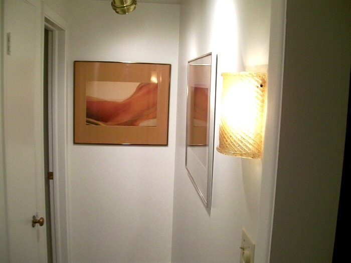 Building Photo - 835 E Hyman Ave