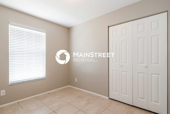 Building Photo - 3 Bedroom Pet-Friendly Home in Fort Myers,...