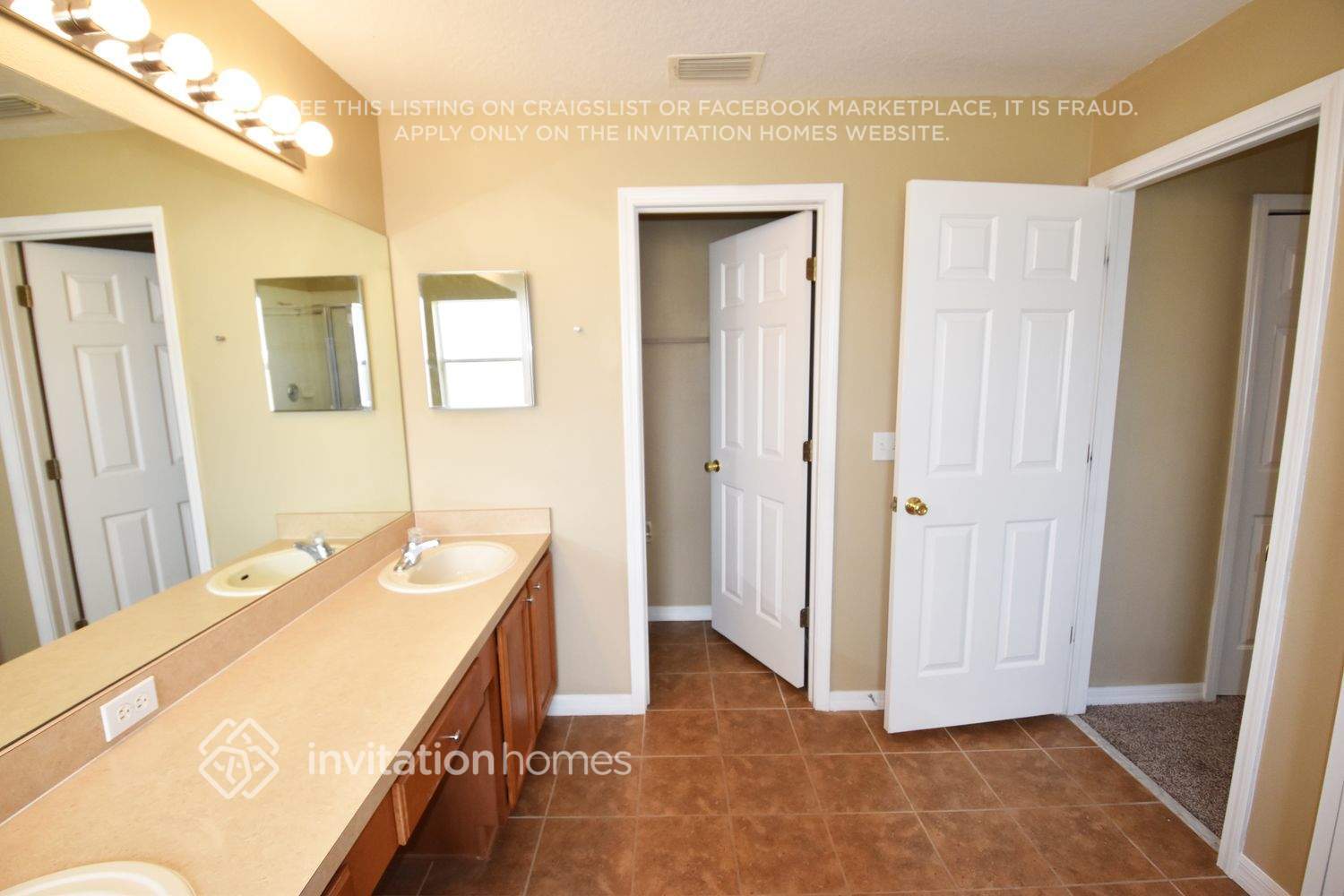 Building Photo - 207 Smokey Hill Ave