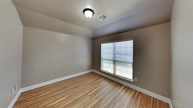 Building Photo - 11305 NW 94th St