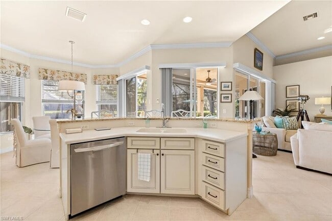 Building Photo - 6737 Bent Grass Dr