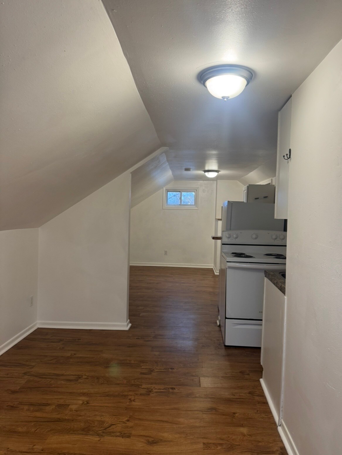 Building Photo - 2937 Sachs St