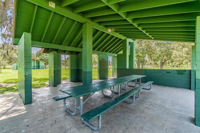 Building Photo - 3611 Anderson Ave
