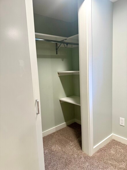 Building Photo - 7419 Keen Way N