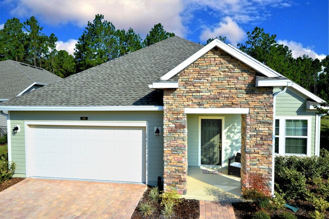 Primary Photo - 34 Onda ln