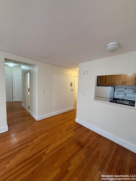 Building Photo - 33 Lancaster Terrace