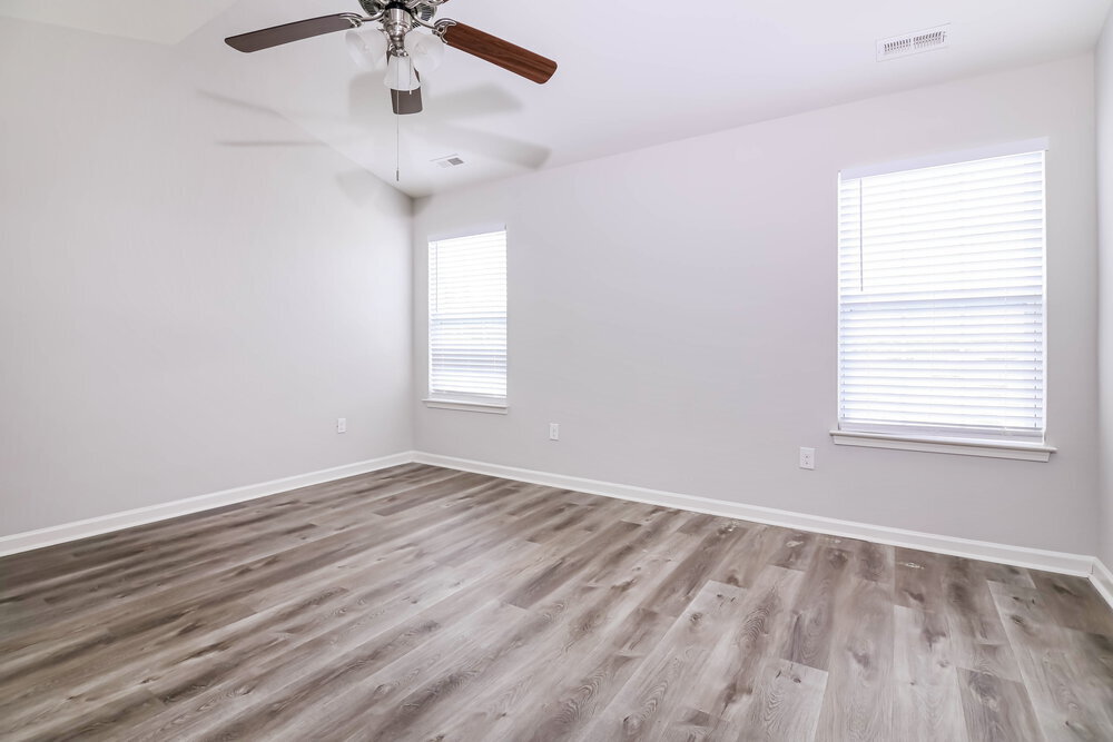 Building Photo - 36 W Painted Way