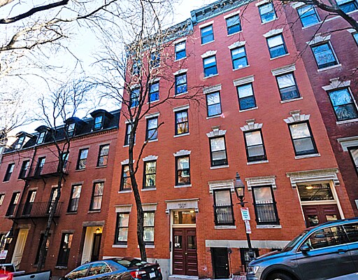 Building Photo - 46 Garden St