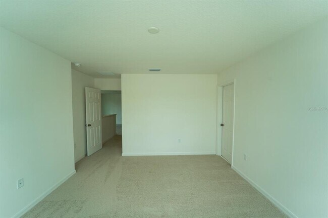 Building Photo - 1673 Swan Swim Dr