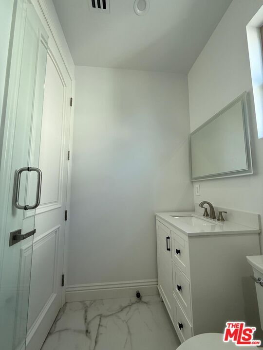 Building Photo - 6717 Sunnyslope Ave