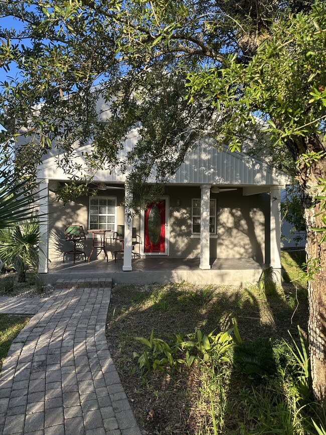 Building Photo - 1201 S Flagler Ave