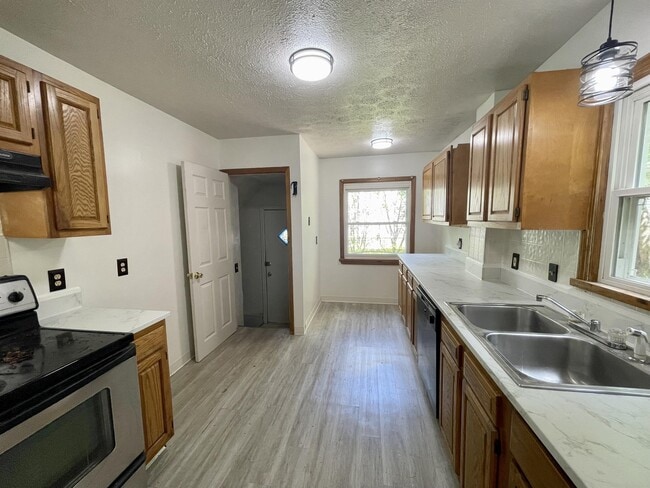 Building Photo - 1079 Orlando Ave