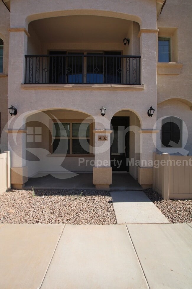 Building Photo - 4132 E Brisa Dr