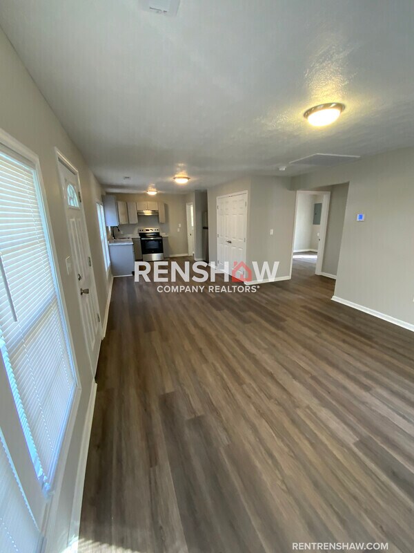 Building Photo - 119 High St