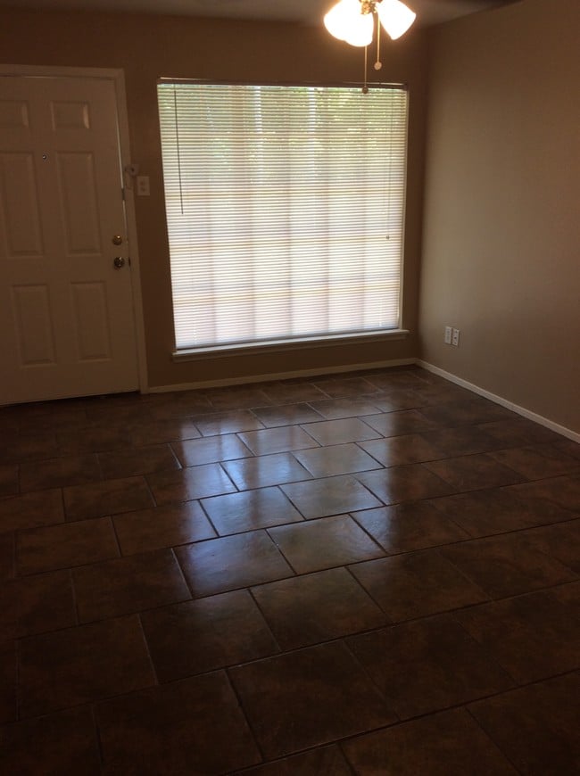 Arbor Creek Apartments 2400 Shiloh Rd Tyler TX 75703 Apartment Finder