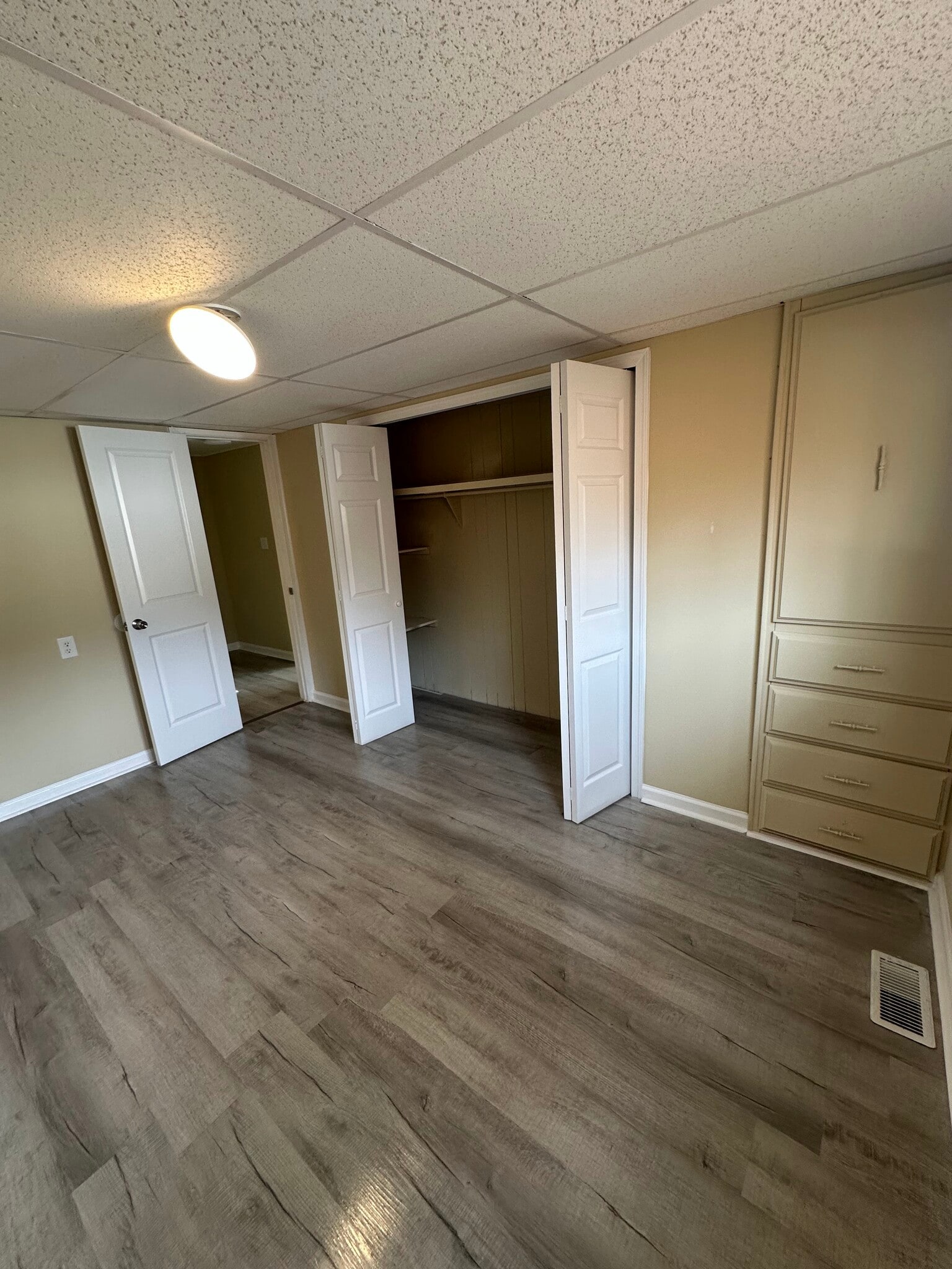 Building Photo - 74 Matthews Rd