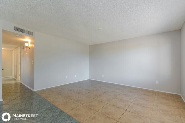 Building Photo - 5133 S Fremont Ave, Tucson, AZ 85706