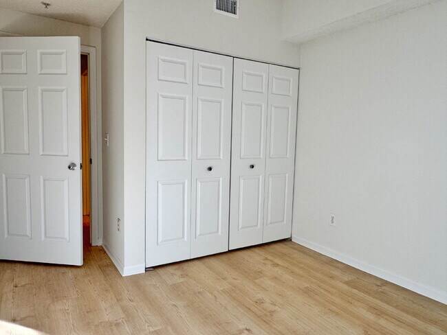 Building Photo - The Largest 3BR/2BA Las Palmas Condo