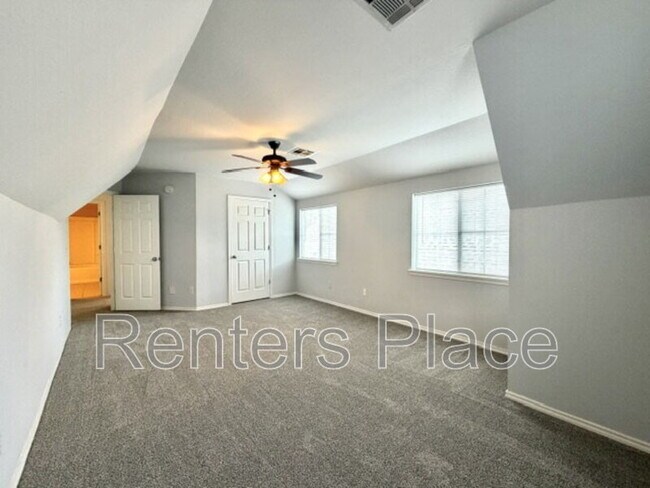 Building Photo - 8523 S 70th E Ave