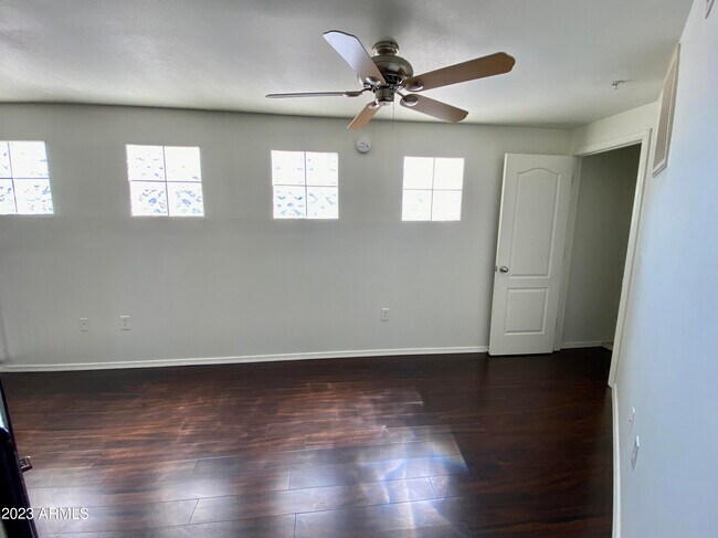 Building Photo - 1701 E Colter St