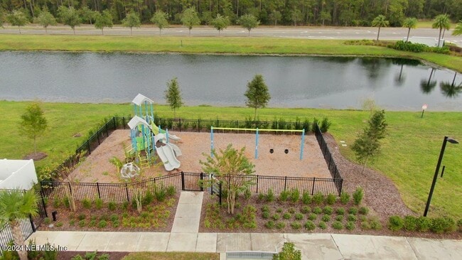 Building Photo - 62 Japura Ct