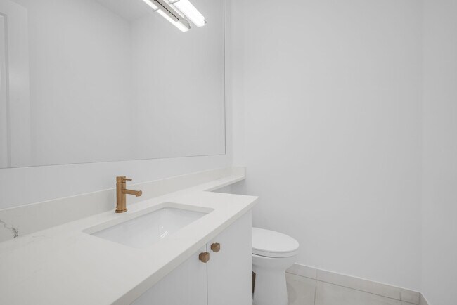 Building Photo - 11242 Gln Orch Ln