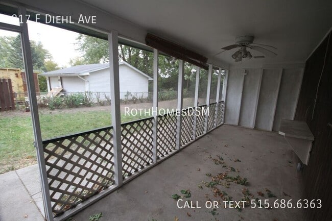 Building Photo - 817 E Diehl Ave
