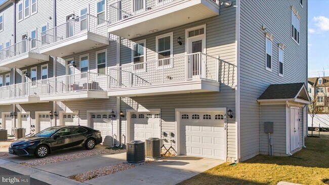 Building Photo - 7738 Port Capital Dr