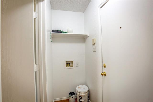 Building Photo - 2363 Laurelhill Ln