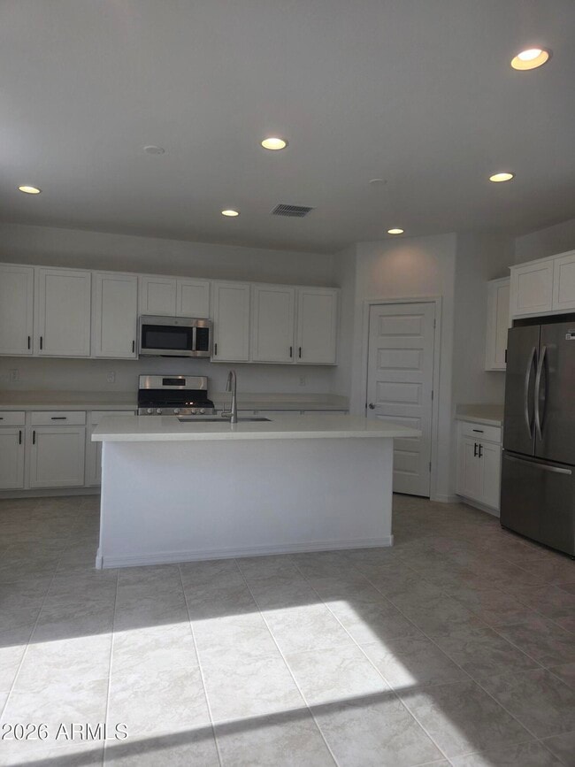 Building Photo - 25244 N 165TH Ln